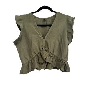 Fancyinn Women’s Deep V Neck Crop Top